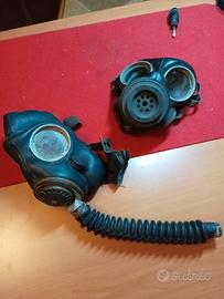 2 maschere antigas
