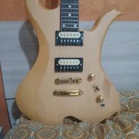 chitarra elettrica artigianale