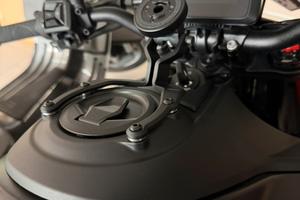 Evotech KTM DUKE 990