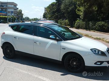 lancia delta platino 