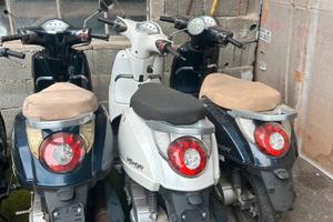 3 Scooter Beeline 50cc -da restaurare/per cambi