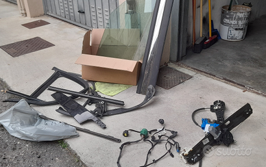 Componenti portiera ant. destra fiat 500L (2017)