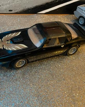 Pontiac Firebird. Road Signature 1:18