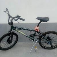 BMX Bicicletta