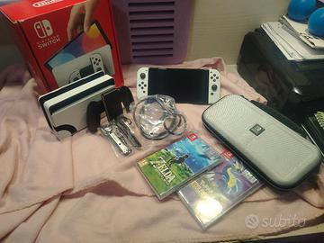 Nintendo Switch OLED+ giochi