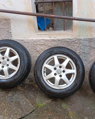 Gomme invernali con cerchi in lega