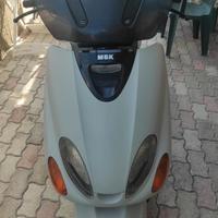 Yamaha Majesty 125 - 2001