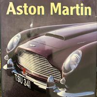 Aston Martin Könemann  e Ullmann,