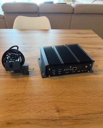 WEIDIAN Mini PC Firewall 6 porte 2,5 gb