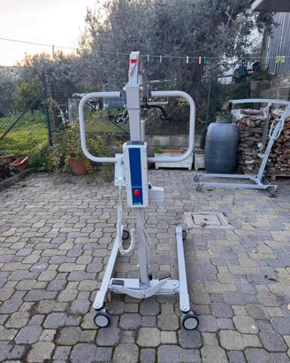 Sollevatore LINAK per Anziani Disabili elettrico