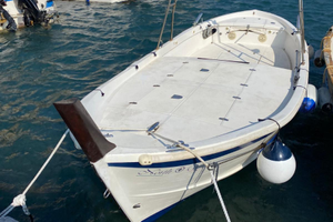 Gozzo in vetroresina cantieri FG