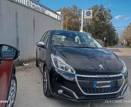 Peugeot 208 BlueHDi 75 5 porte Allure