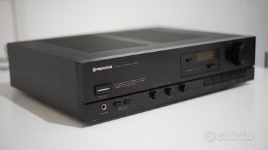 Pioneer A-221 Amplificatore HIFI