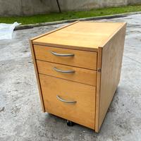 Cassettiera da scrivania