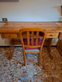 Scrivania legno massello