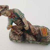 STATUETTA IN TERRACOTTA SIMILE A CAPODIMONTE