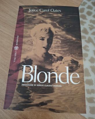 Blonde libro