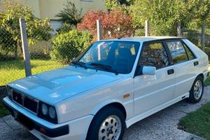 Lancia Delta HF turbo iscritta ASI