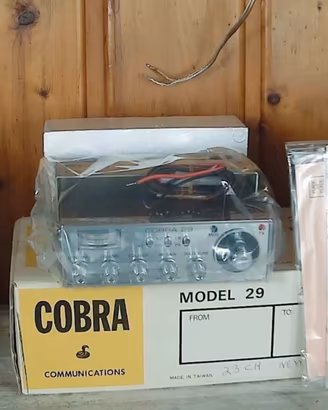 Radio CB vintage Cobra modello 29