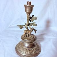 Antico candeliere con cervo Art Nouveau del 1800