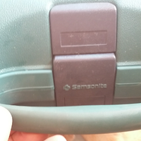 Portatrucchi samsonite con chiusura a codice