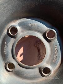 Gomme estive con cerchi in acciaio