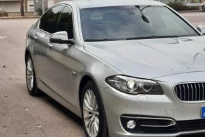 Bmw serie 5 Luxury 15000km originali 