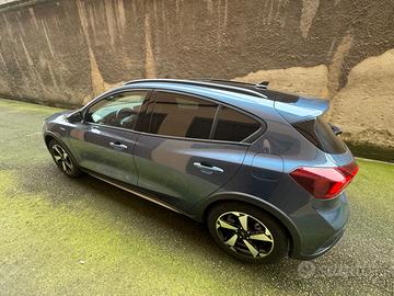 Ford Focus Active