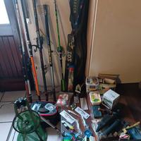 MAXI ATTREZZA PESCA IN MARE PIU DI 50 ARTICOLI