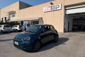 FIAT 500e Berlina 23,8 kWh Action