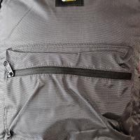 Zaino Caterpillar Cat Nuovo

Misure 47 x 33 x 33 