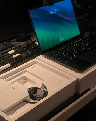 MacBook Pro 14" M3 MAX- 36GB/1TB PARI AL NUOVO✨ 