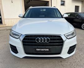 Audi Q3 AUDI Q3