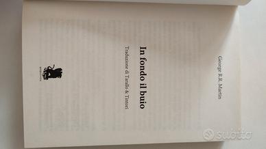 libro "In fondo al buio" di George  R.R Martin
