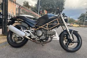 Ducati Monster 600 solo 30.000 km