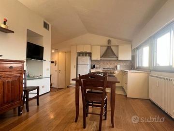 Appartamento bilocale vicino Clinica Pederzoli