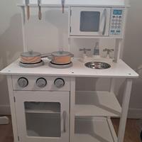 Cucina in legno per bambini come nuova