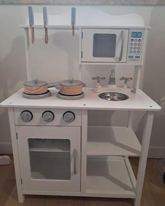 Cucina in legno per bambini come nuova