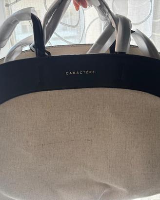 Borsa caractere