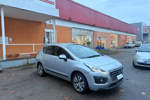 Peugeot 3008 BlueHDi 120 S&S Allure