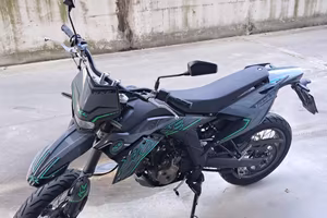 Kawasaki kl kxe 125