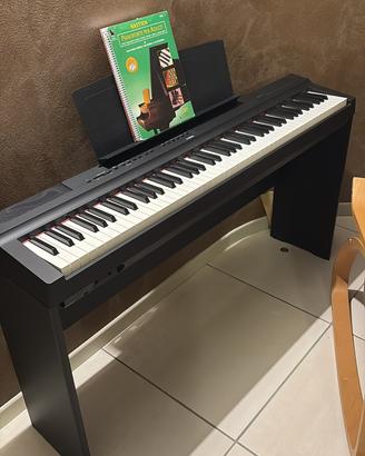Pianola tasti pesati pianoforte Yamaha