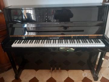 Pianoforte Verticale 