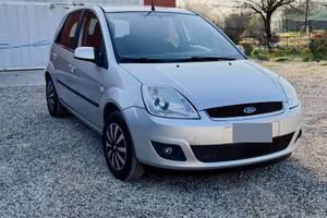 Ford fiesta 1.4 Tdci Perfetta neopatentati