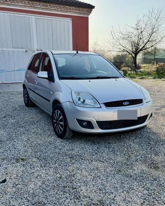 Ford fiesta 1.4 Tdci