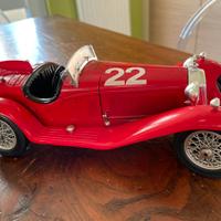 Alfa Romeo Burago 2300 Spider