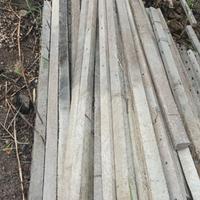 Pali per recinzione o suo agricolo