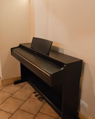 Pianoforte digitale yamaha ydp-162