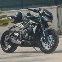 triumph street triple rs