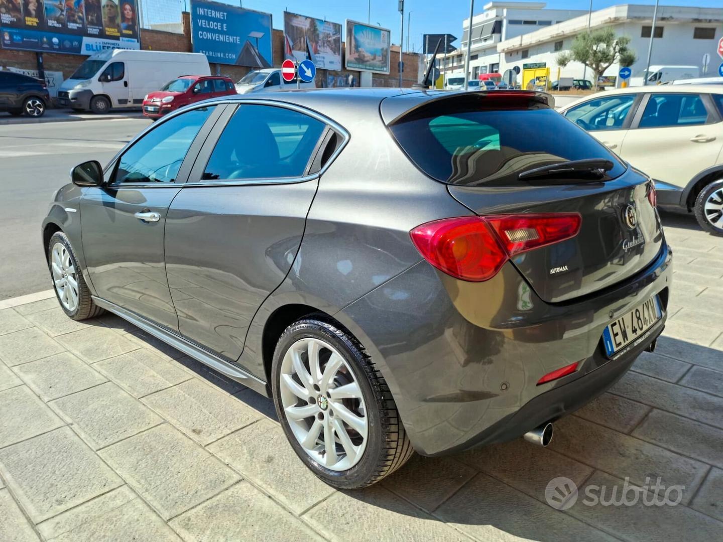Alfa Romeo Giulietta 2013 photo 4